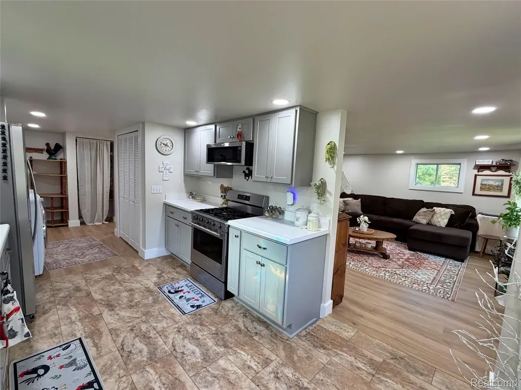 4514 Sebewaing Road Grant Township MI 48754