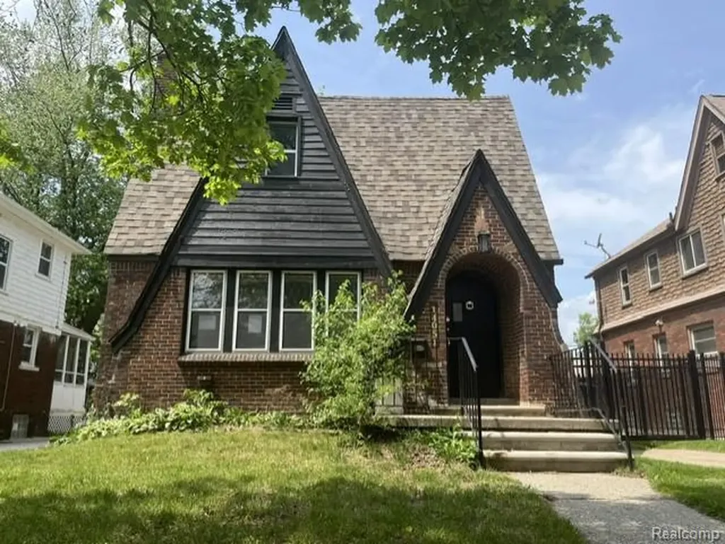 14051 Saint Marys Street Detroit City MI 48227