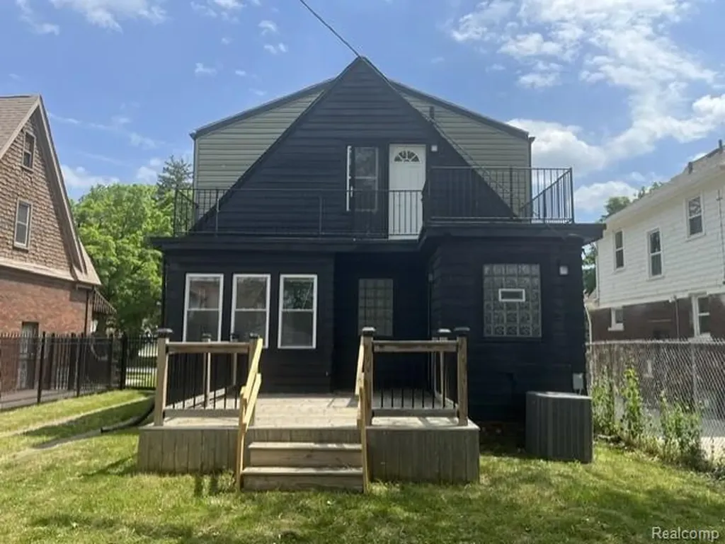 14051 Saint Marys Street Detroit City MI 48227