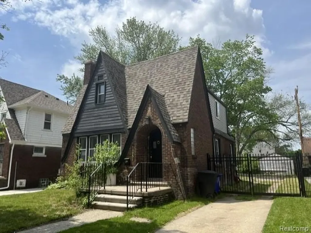 14051 Saint Marys Street Detroit City MI 48227