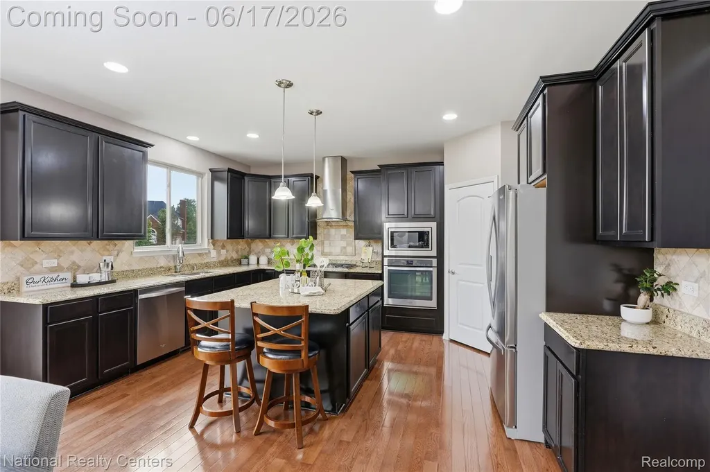 52347 Ferndale Drive Lyon Charter Township MI 48167