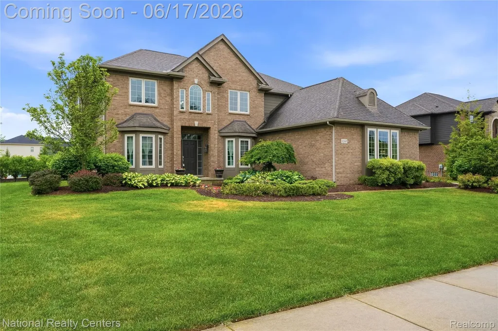 52347 Ferndale Drive Lyon Charter Township MI 48167