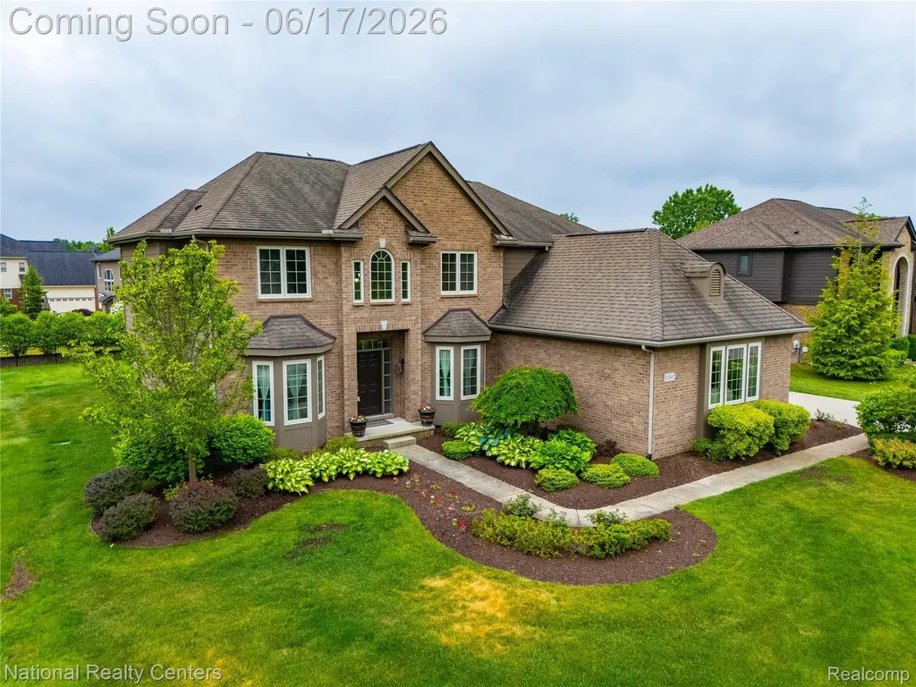 52347 Ferndale Drive Lyon Charter Township MI 48167