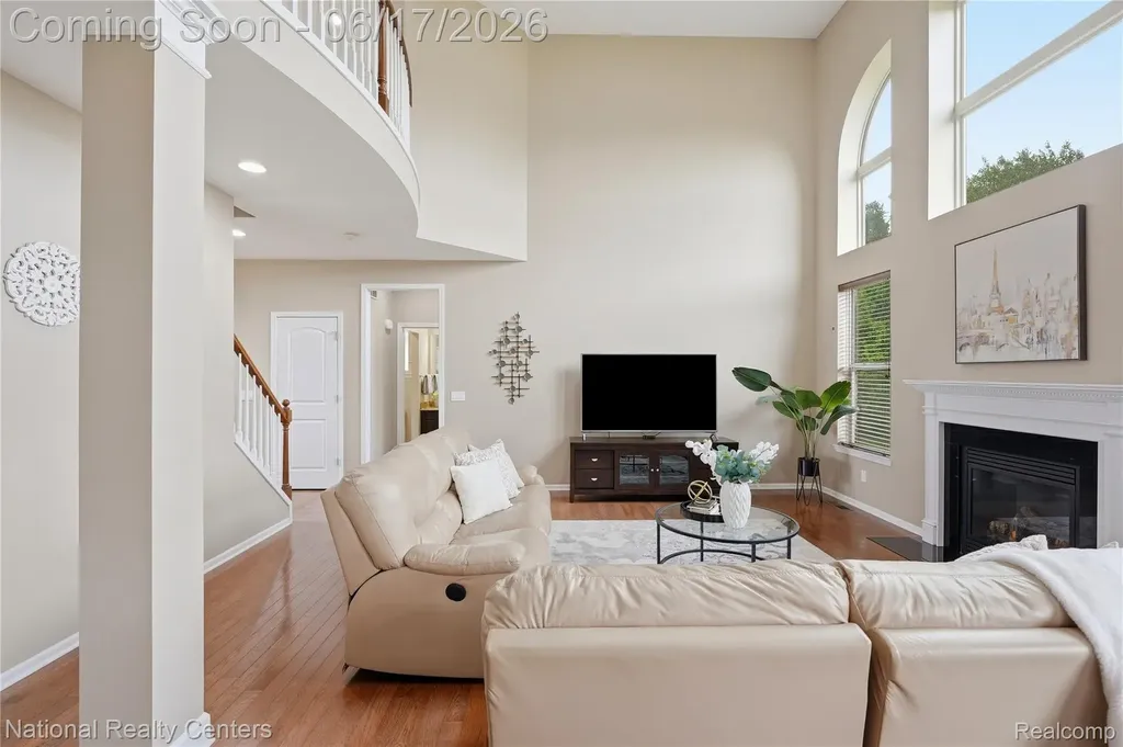 52347 Ferndale Drive Lyon Charter Township MI 48167