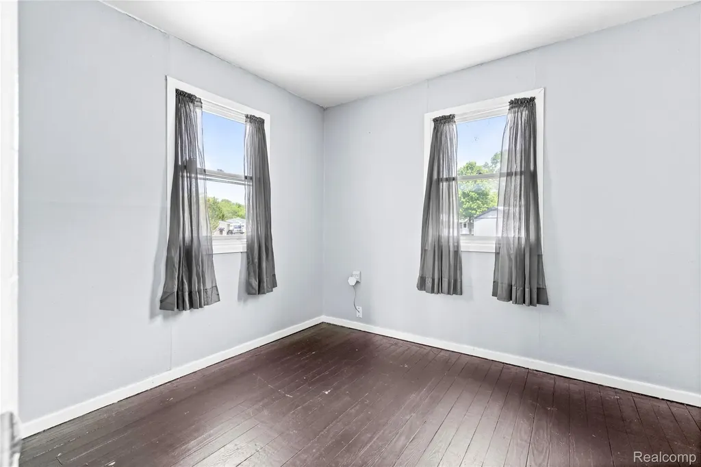 530 Roby Beach Drive Coldwater Township MI 49036