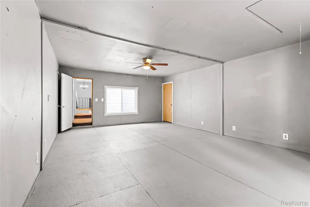 530 Roby Beach Drive Coldwater Township MI 49036