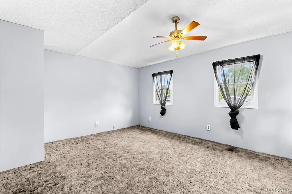 530 Roby Beach Drive Coldwater Township MI 49036