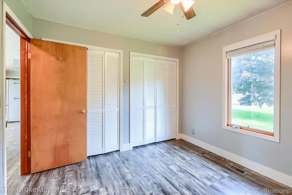 5495 E Coldwater Road Genesee Charter Township MI 48506