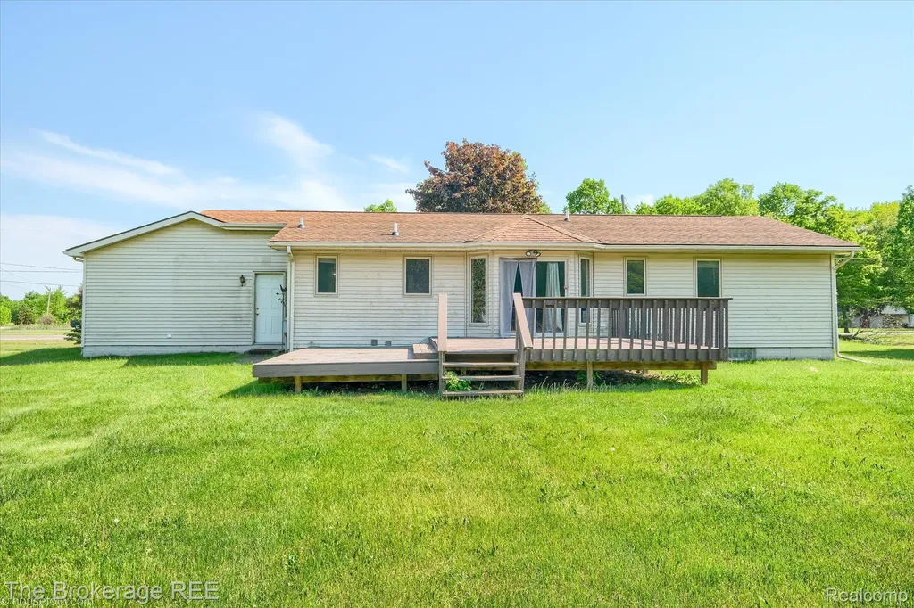 5495 E Coldwater Road Genesee Charter Township MI 48506