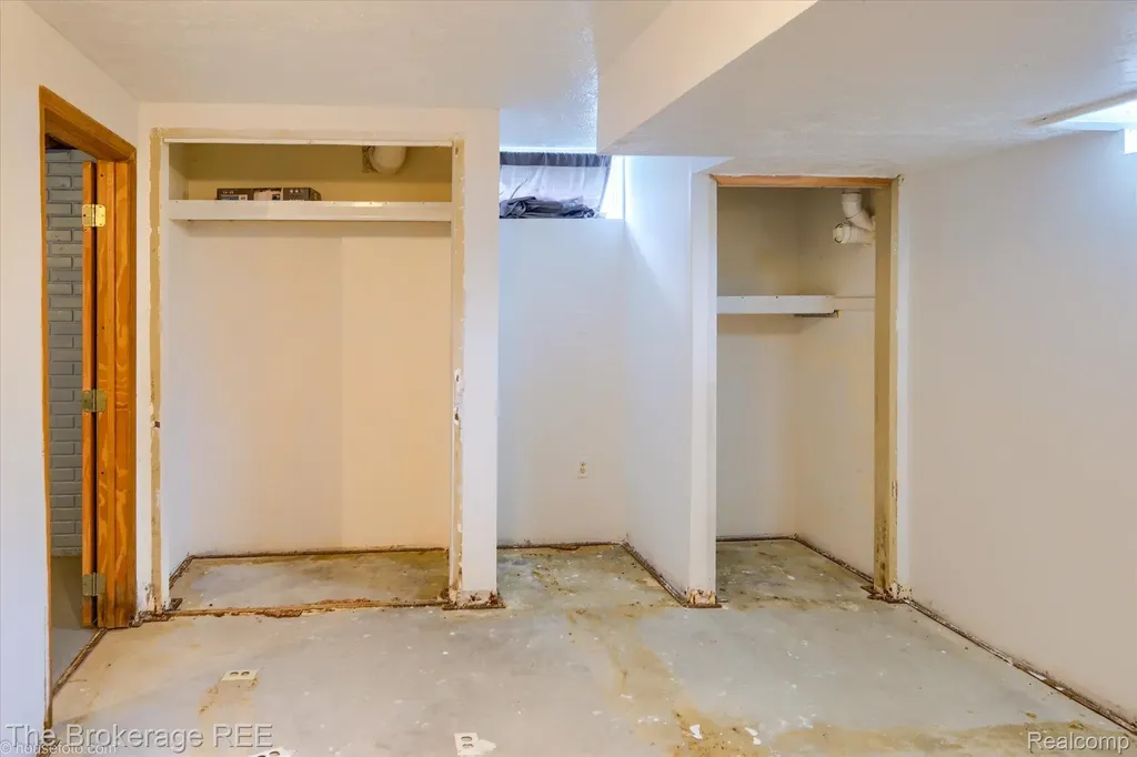 5495 E Coldwater Road Genesee Charter Township MI 48506