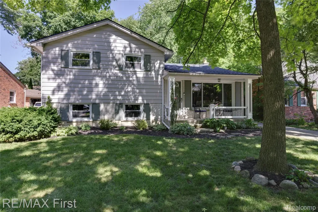 908 Marywood Drive Royal Oak City MI 48067