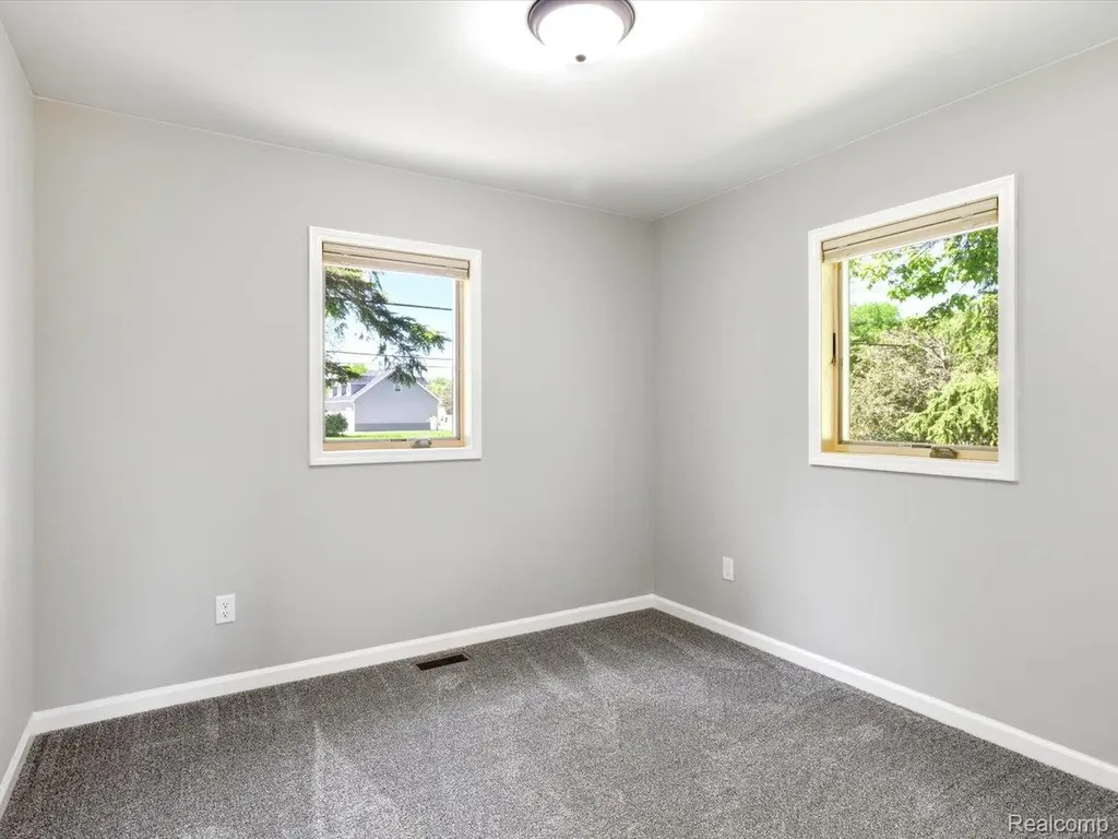 2482 Range Road Port Huron Charter Township MI 48060