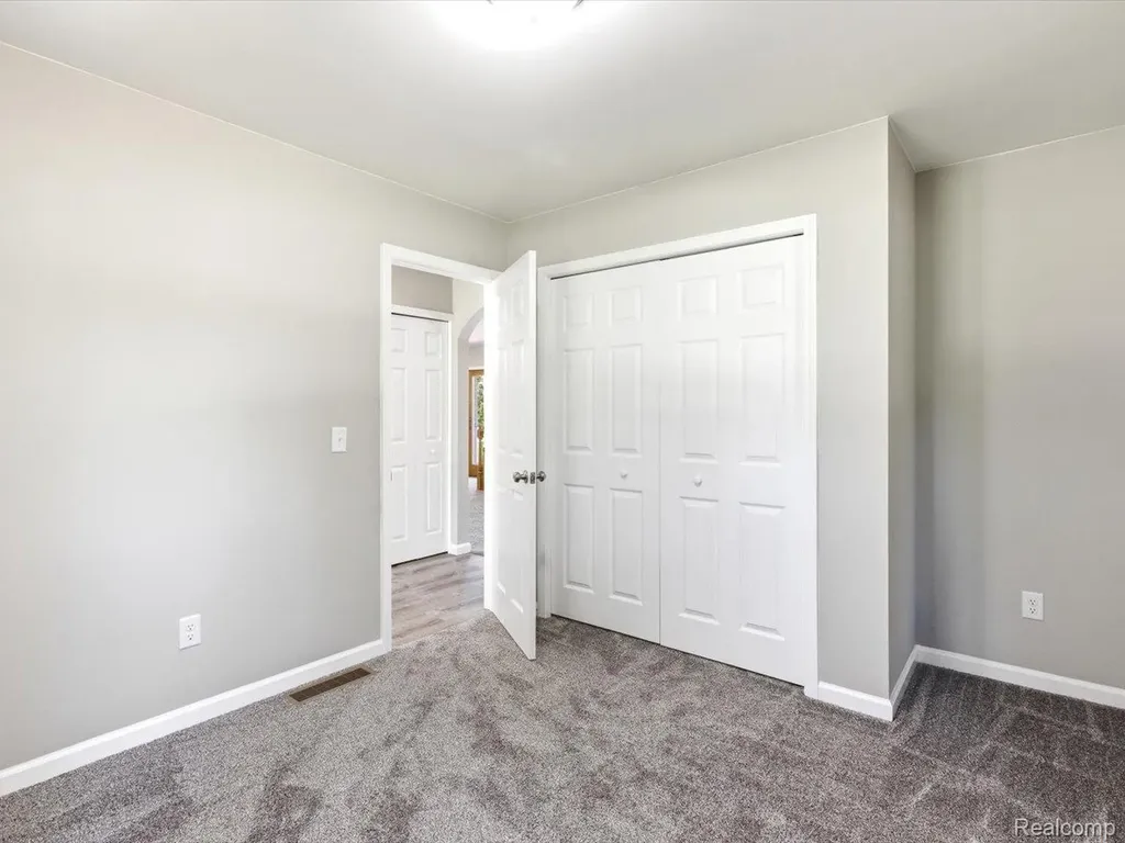 2482 Range Road Port Huron Charter Township MI 48060