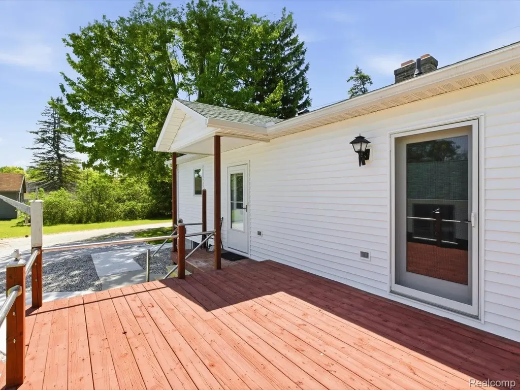 2482 Range Road Port Huron Charter Township MI 48060