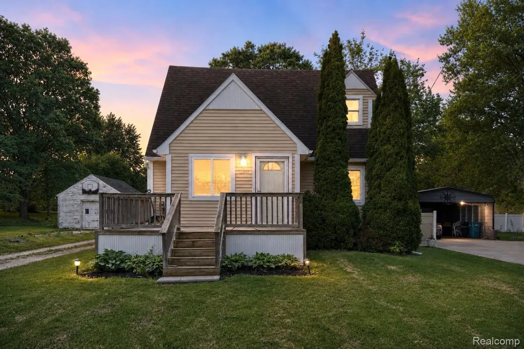 12463 W Lennon Road Clayton Charter Township MI 48449