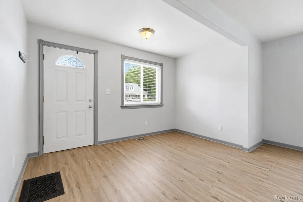 12463 W Lennon Road Clayton Charter Township MI 48449