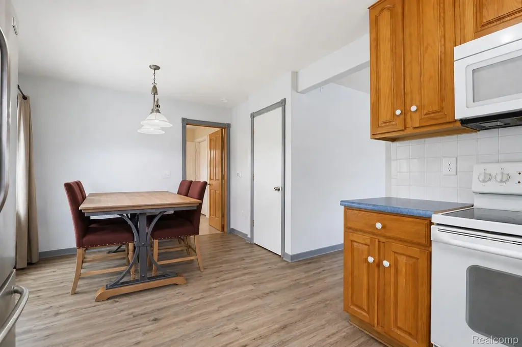 12463 W Lennon Road Clayton Charter Township MI 48449