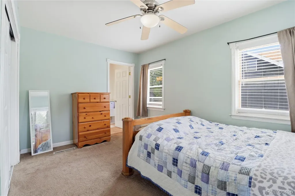 12463 W Lennon Road Clayton Charter Township MI 48449