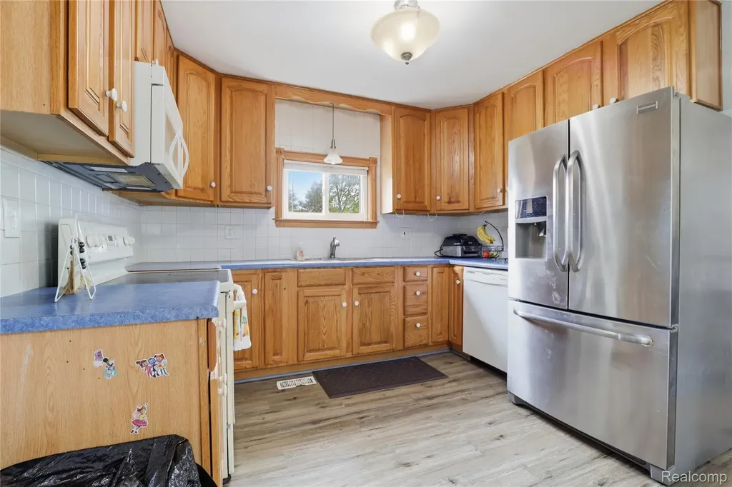 12463 W Lennon Road Clayton Charter Township MI 48449