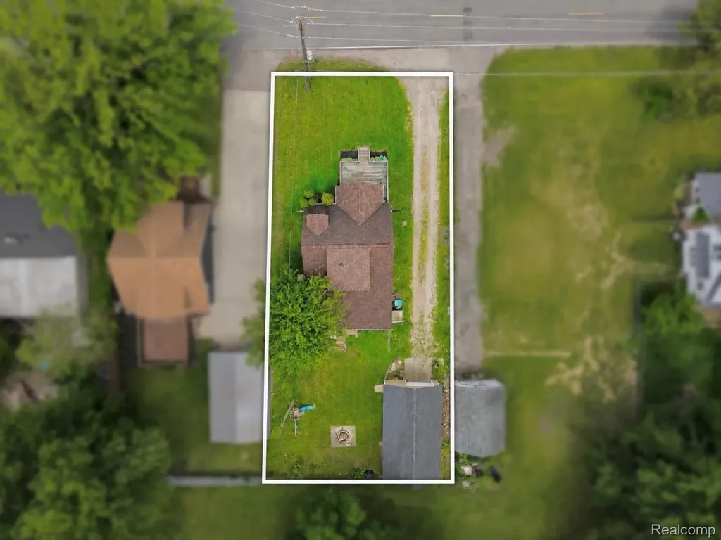 12463 W Lennon Road Clayton Charter Township MI 48449