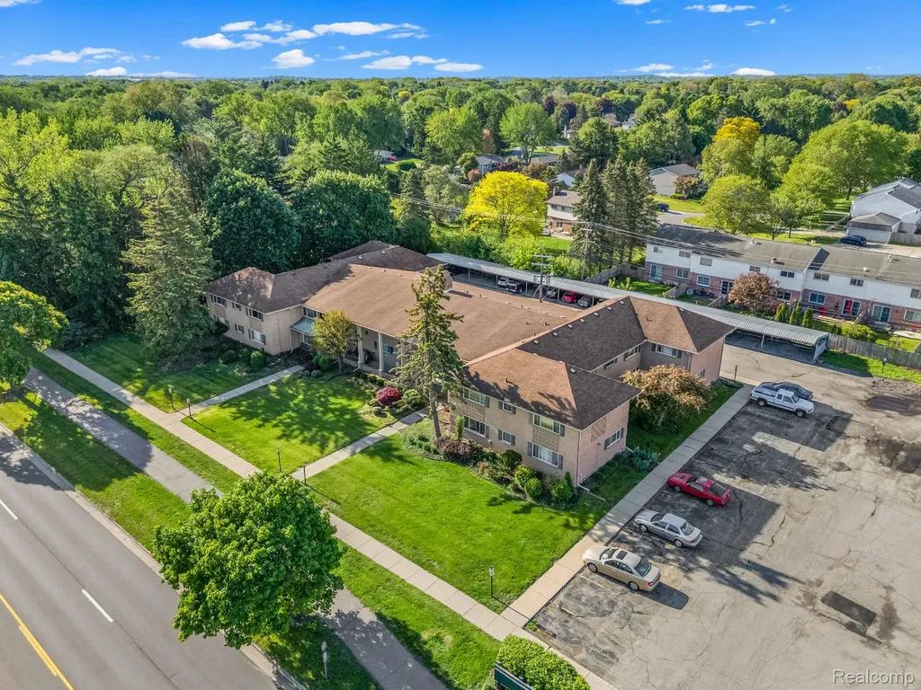 2245 Walton Boulevard Rochester City MI 48309