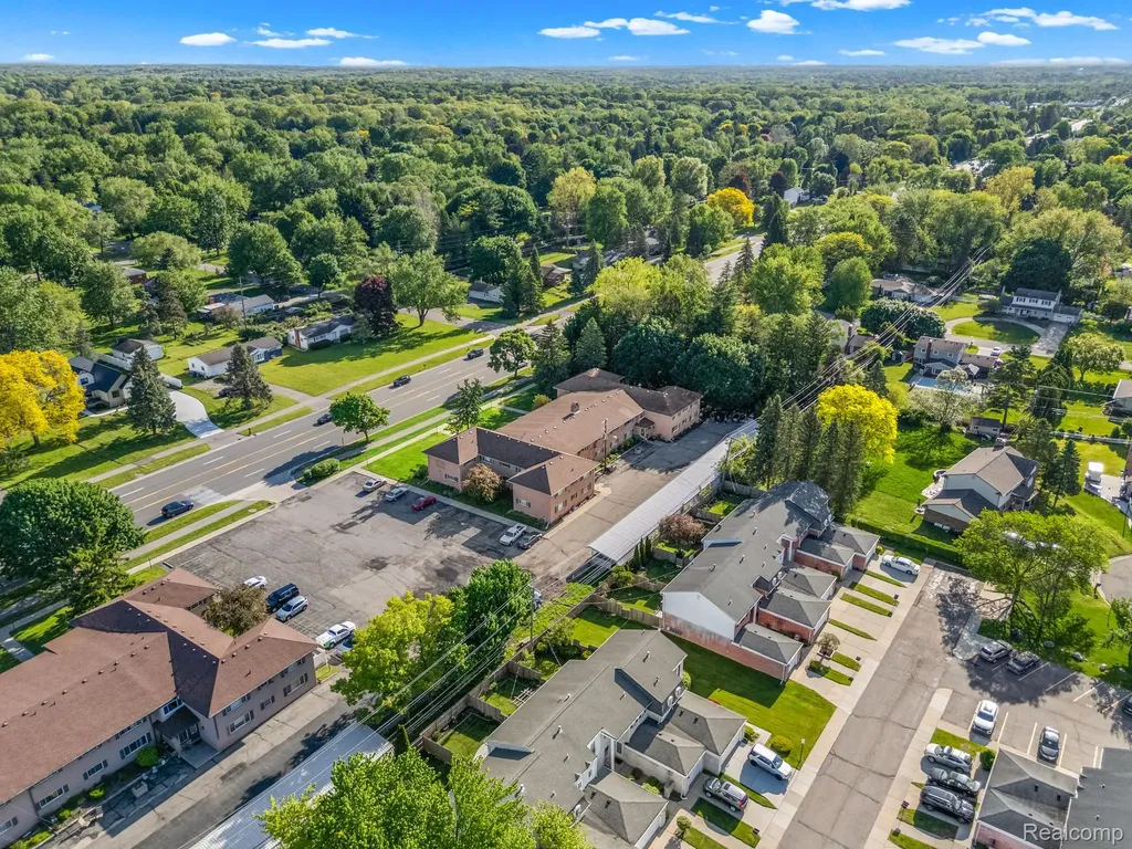 2245 Walton Boulevard Rochester City MI 48309