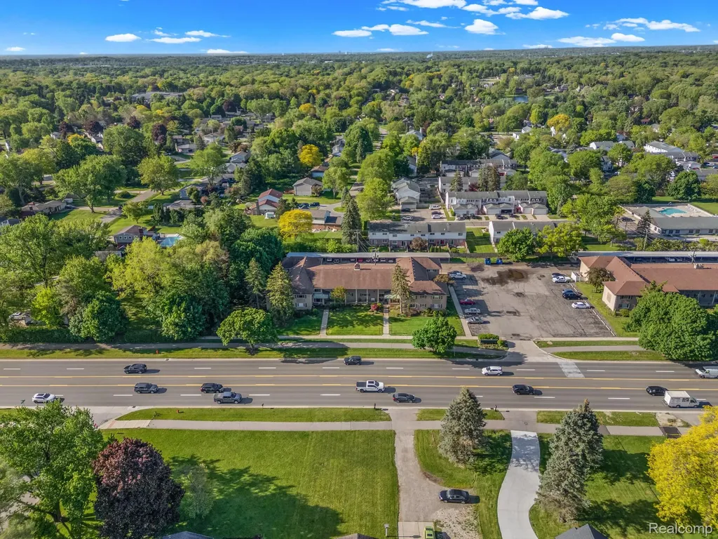 2245 Walton Boulevard Rochester City MI 48309