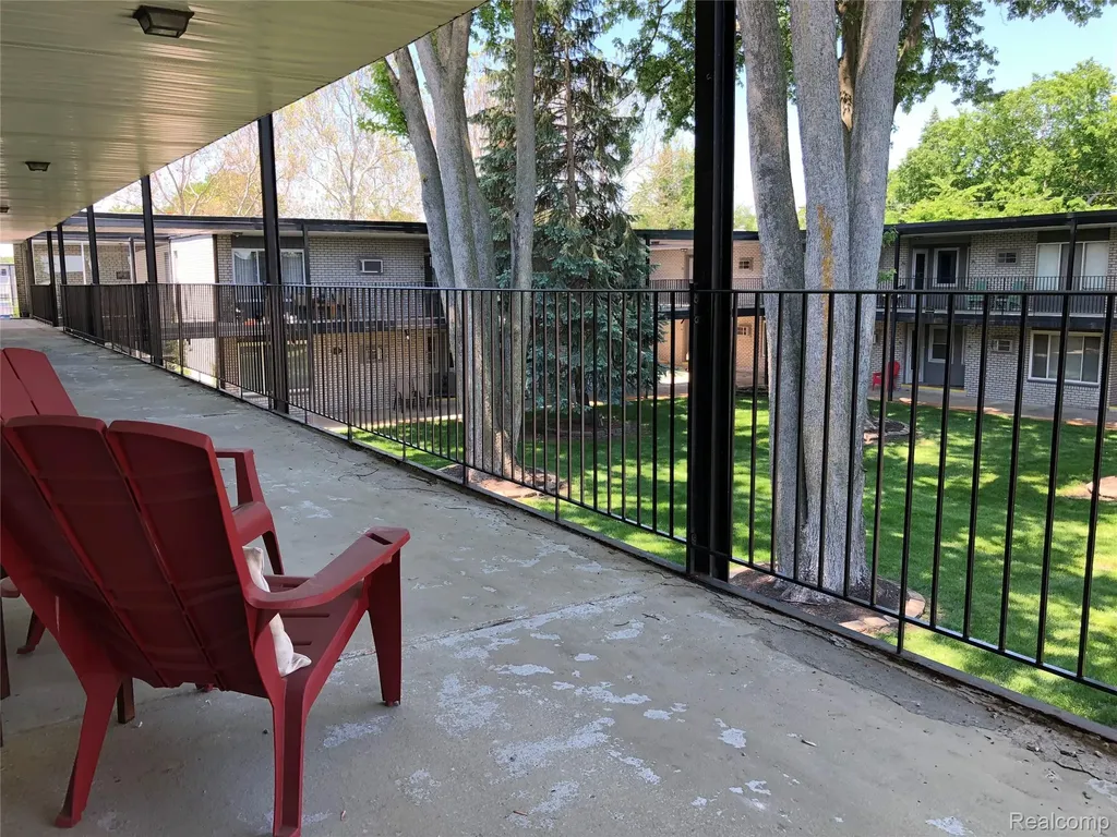 3421 Hillside Drive Royal Oak City MI 48073