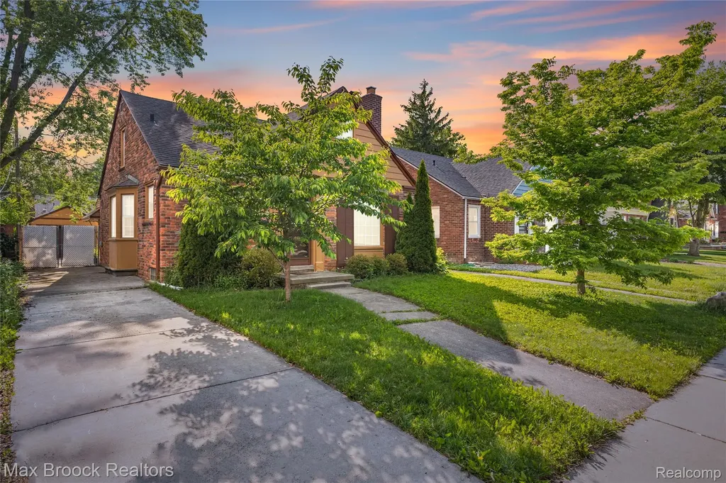 4391 Bishop Street Detroit City MI 48224