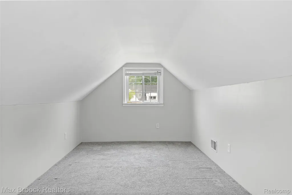 4391 Bishop Street Detroit City MI 48224