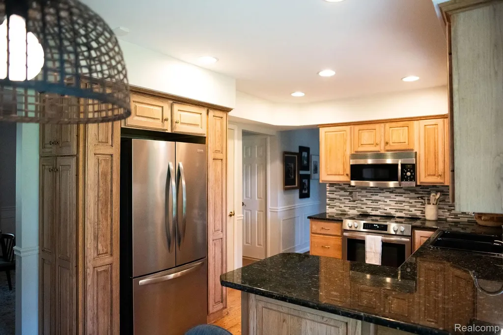 14922 Robinwood Drive Plymouth Charter Township MI 48170