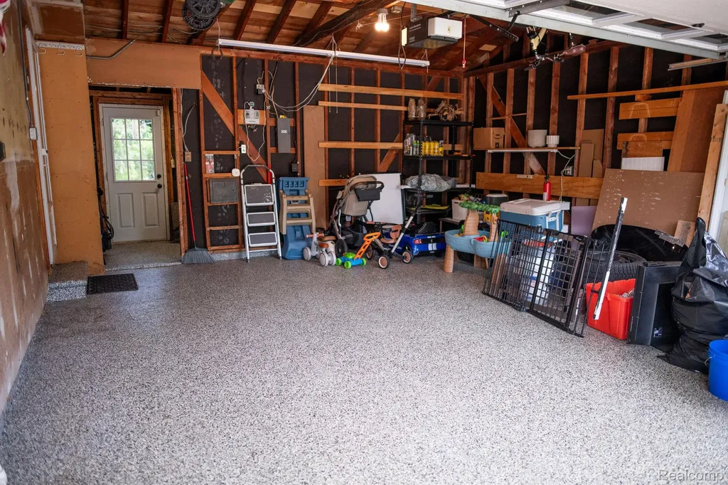 14922 Robinwood Drive Plymouth Charter Township MI 48170