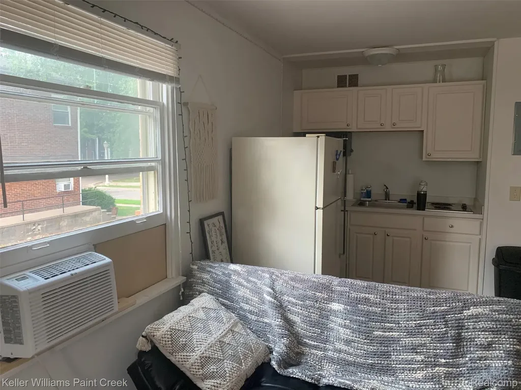 408 Ann Street East Lansing City MI 48823