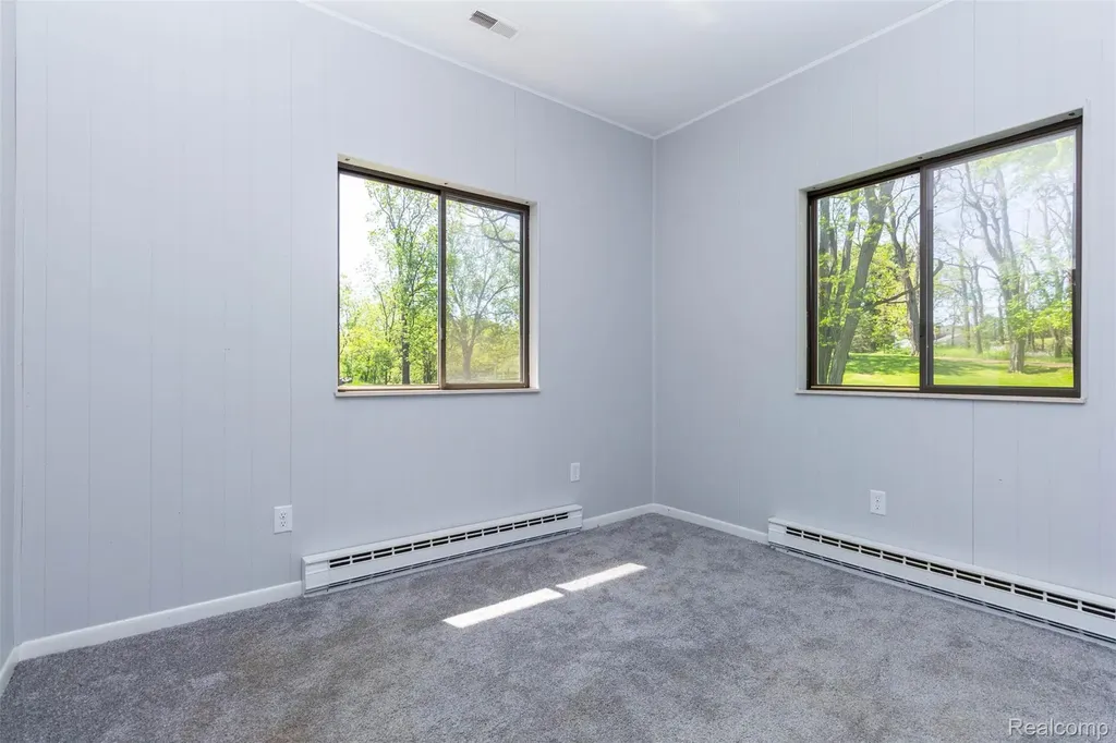 2875 Auten Road Groveland Township MI 48462