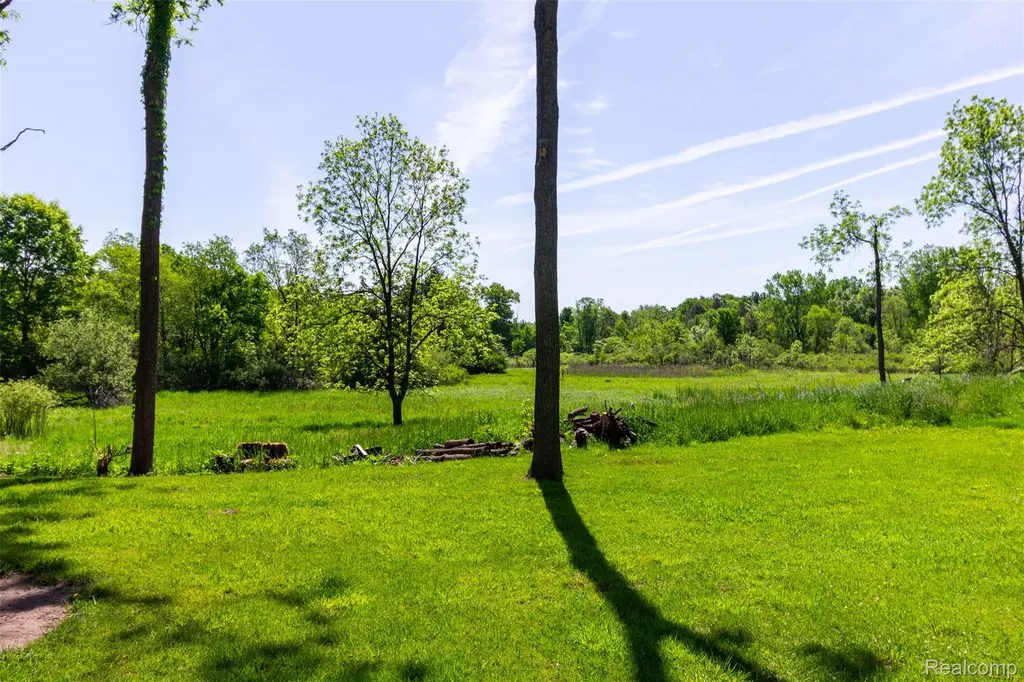 2875 Auten Road Groveland Township MI 48462