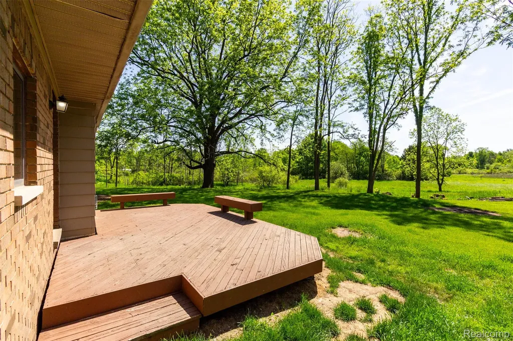 2875 Auten Road Groveland Township MI 48462
