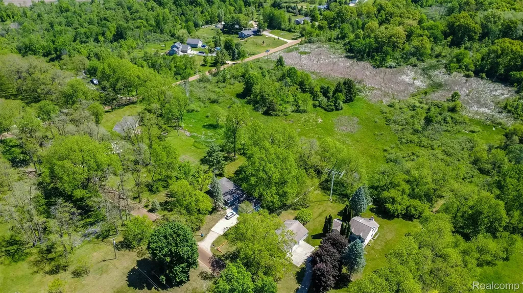 2875 Auten Road Groveland Township MI 48462