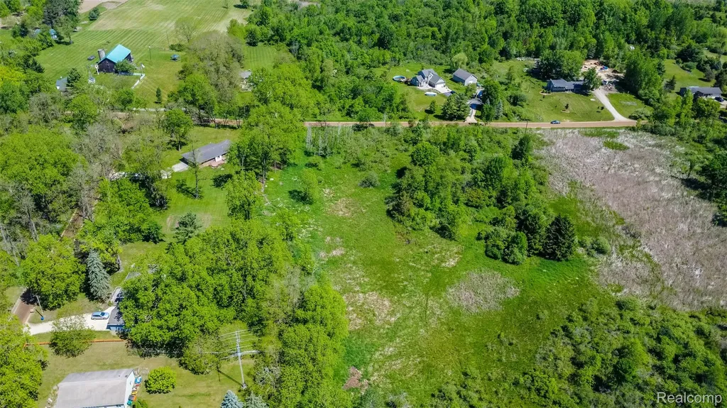 2875 Auten Road Groveland Township MI 48462