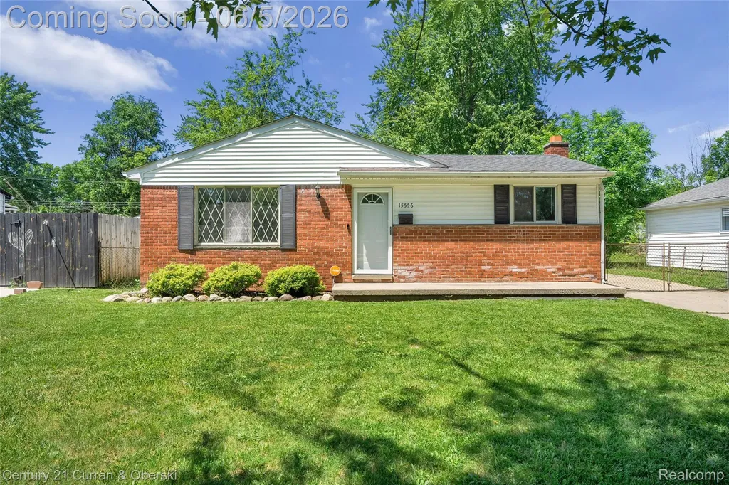 15556 Taft Street Romulus City MI 48174