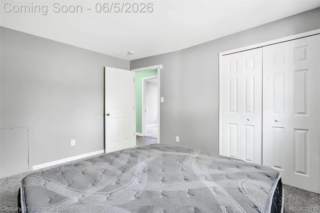 15556 Taft Street Romulus City MI 48174