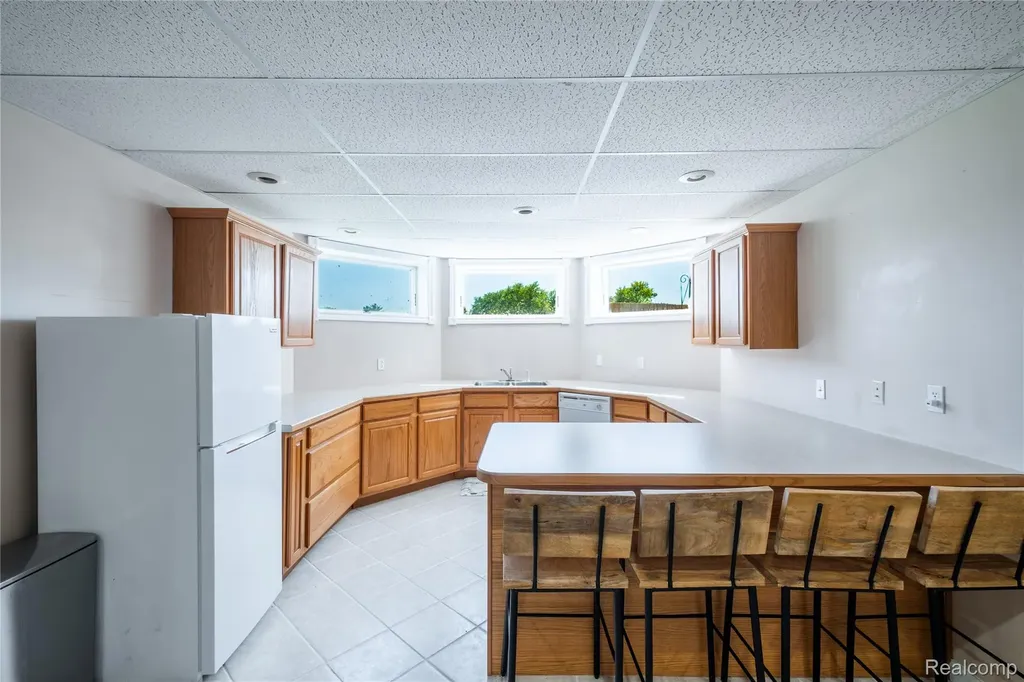 5098 Harvest Lane Vienna Charter Township MI 48420