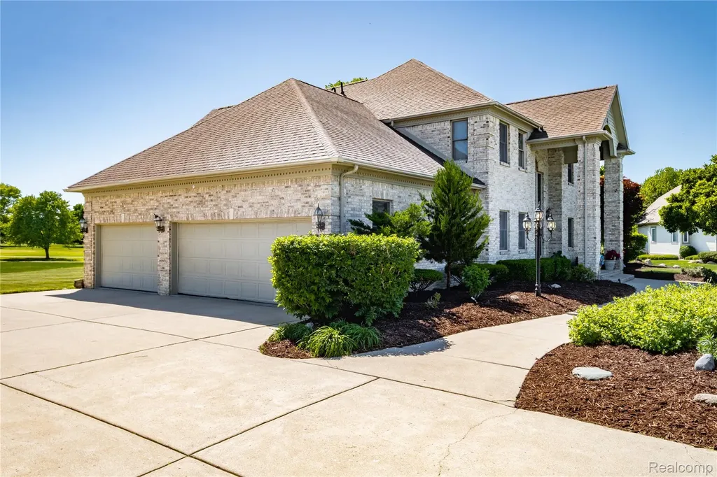 5098 Harvest Lane Vienna Charter Township MI 48420