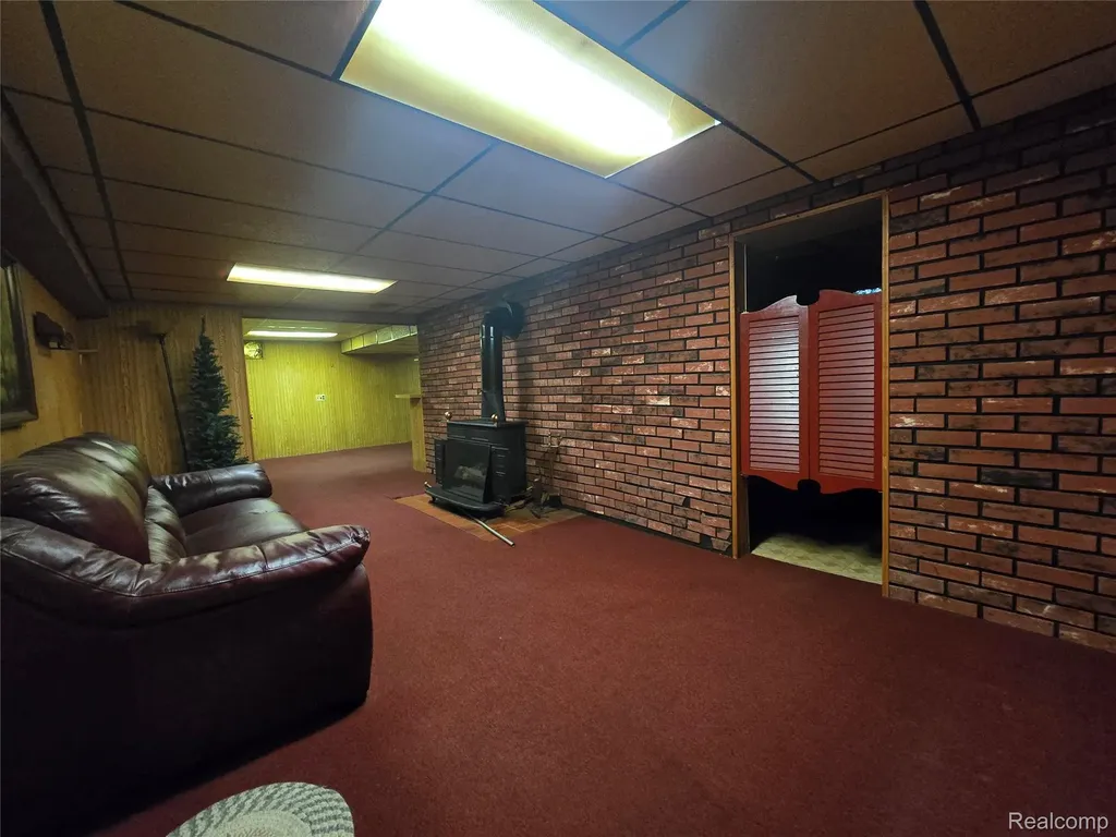 31422 Hazelwood Street Westland City MI 48186