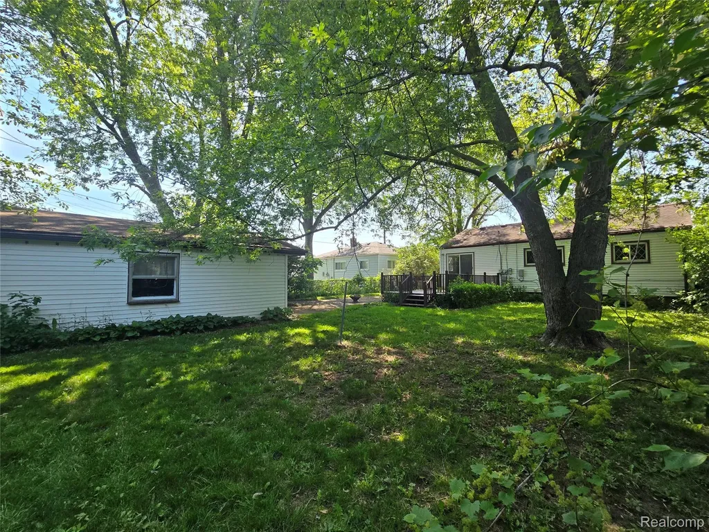 31422 Hazelwood Street Westland City MI 48186