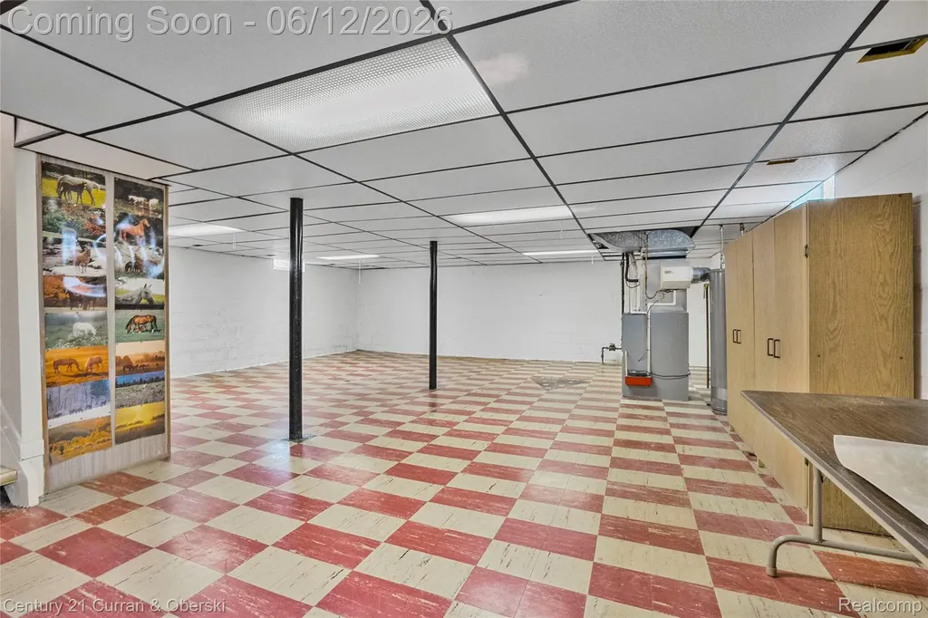 7602 Highview Street Dearborn Heights City MI 48127