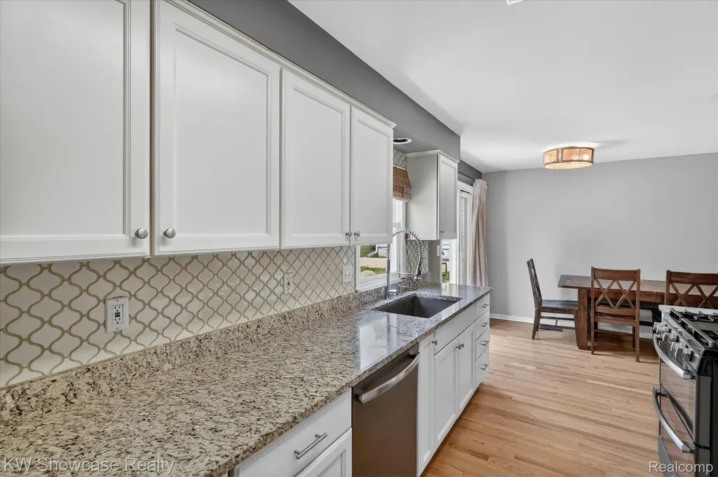 173 Pickford Street Novi City MI 48377