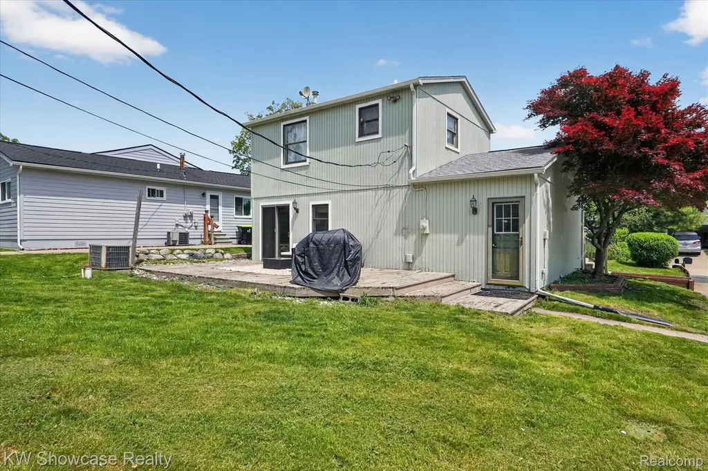 173 Pickford Street Novi City MI 48377