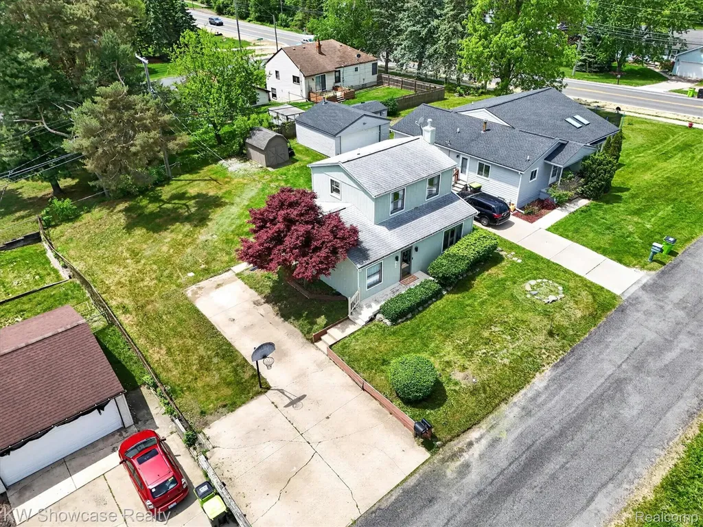 173 Pickford Street Novi City MI 48377