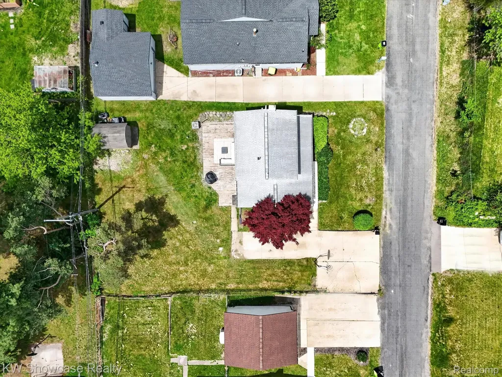 173 Pickford Street Novi City MI 48377
