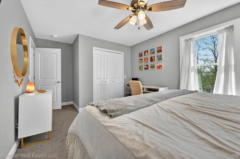 6415 Sunnydale Road Independence Charter Township MI 48346